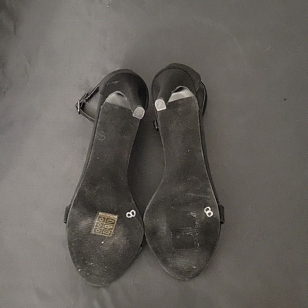 BRAND NEW CHU SHOP POINT TOE ADJUSTABLE BUCKLE ANKLE STRAP STILETTOS - Picture 11 of 16